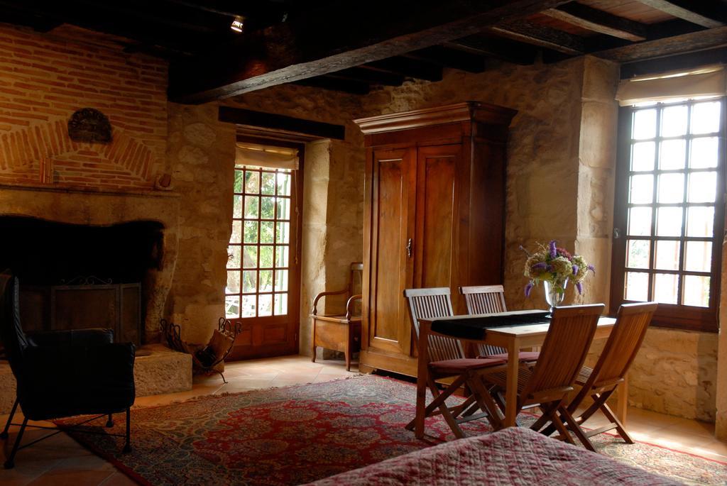 Chambres D'Hotes La Bastide Des Tremieres Saint-Antoine-de-Breuilh Exteriör bild